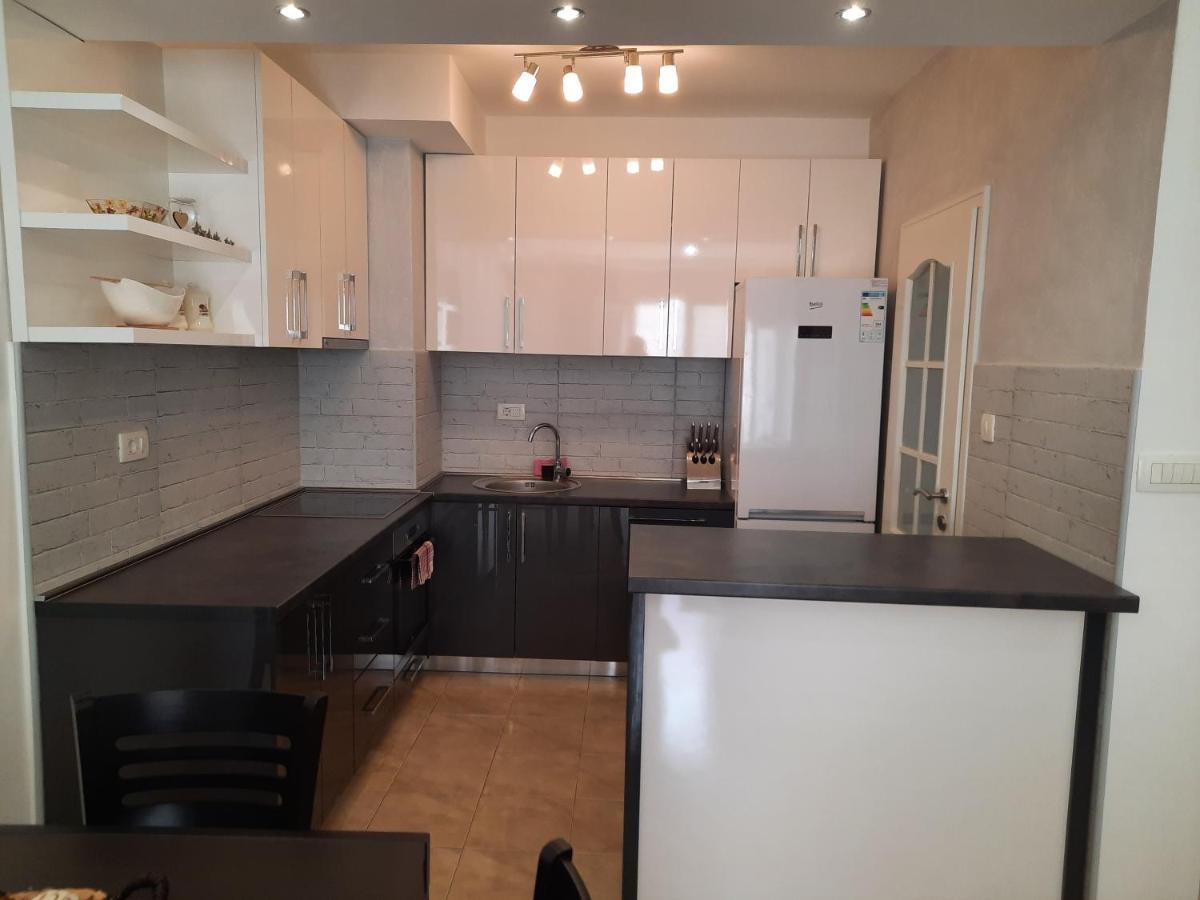 Ferienwohnung Apartman Nk Nikšić Exterior foto